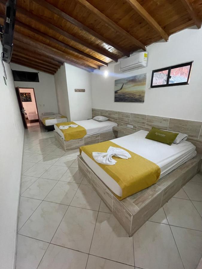 Hotel Brisas Medellin Exterior photo